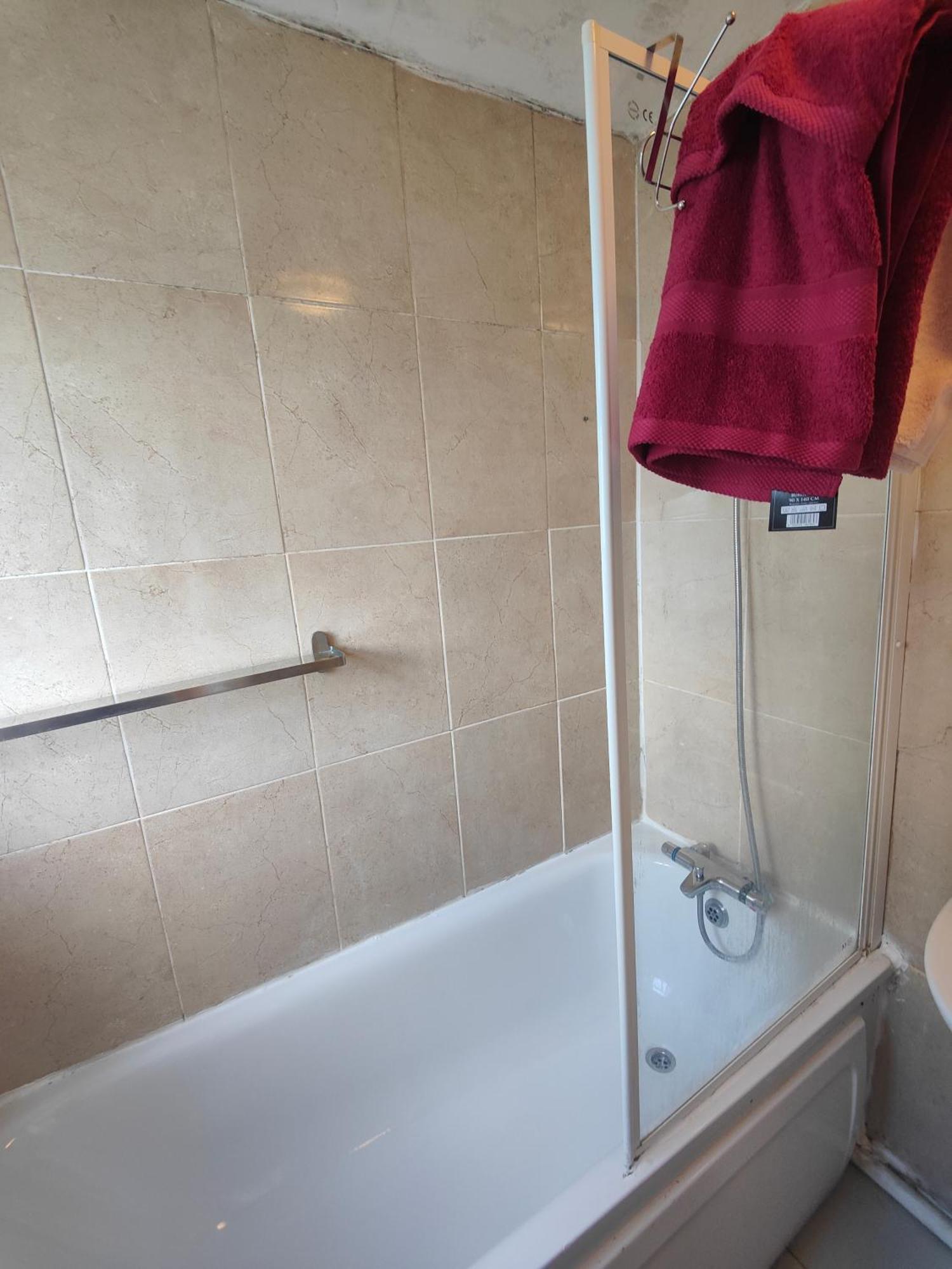 Charming Double Bed Retreat Hotel London Bagian luar foto