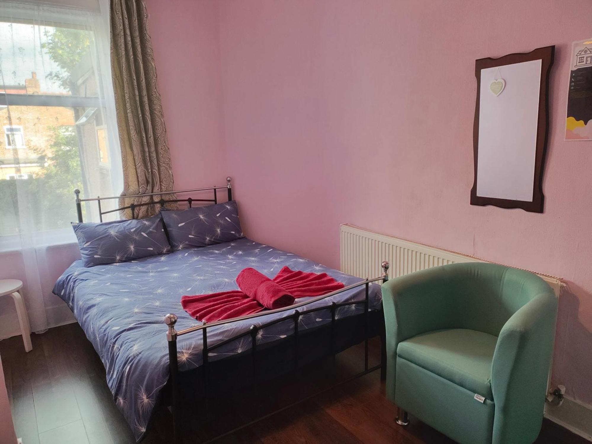 Charming Double Bed Retreat Hotel London Bagian luar foto